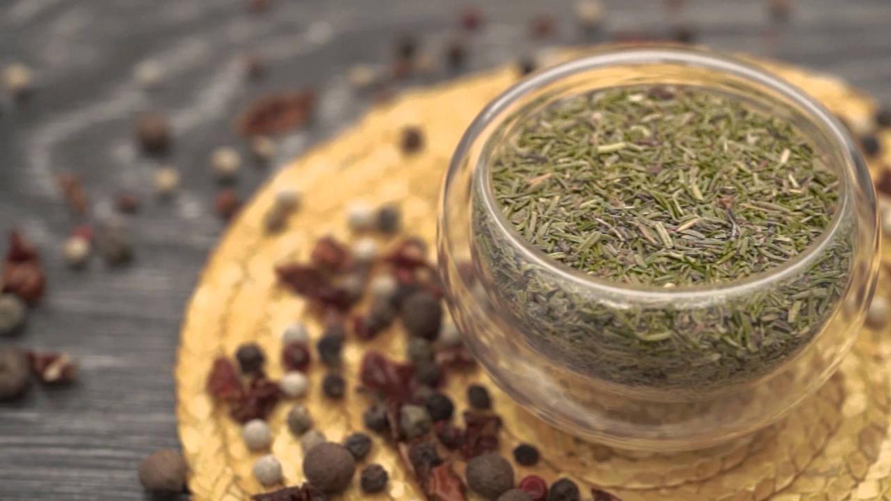 How Thyme Enhances Everyday Dishes: A Culinary Journey